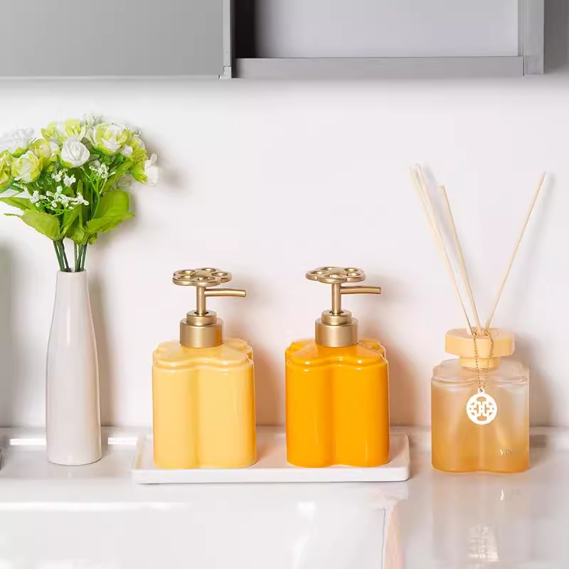 Gravel Vacuum Cleaner - Modern Orange Floral Ceramic Lotion Bottle